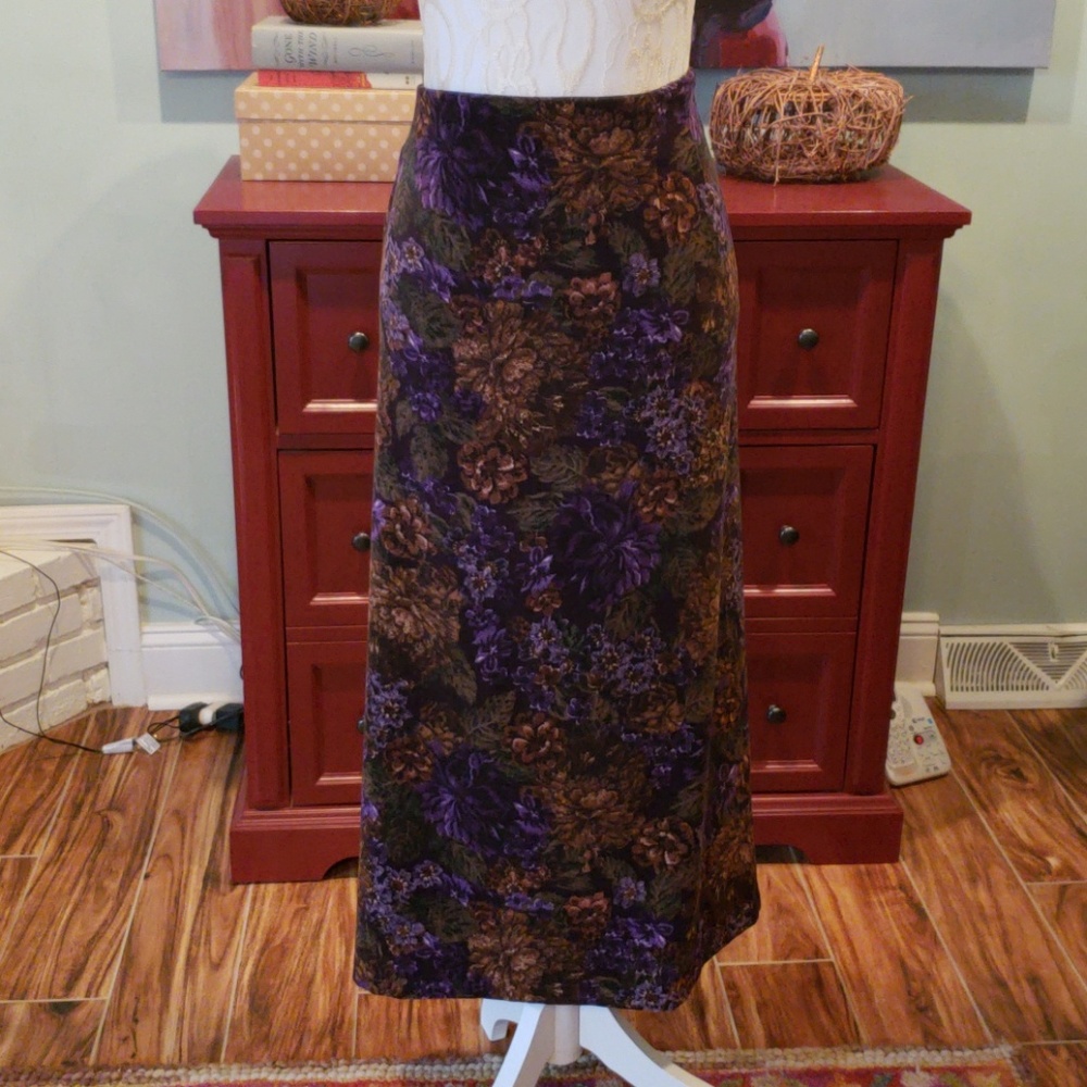 Briggs New York Skirt 24W